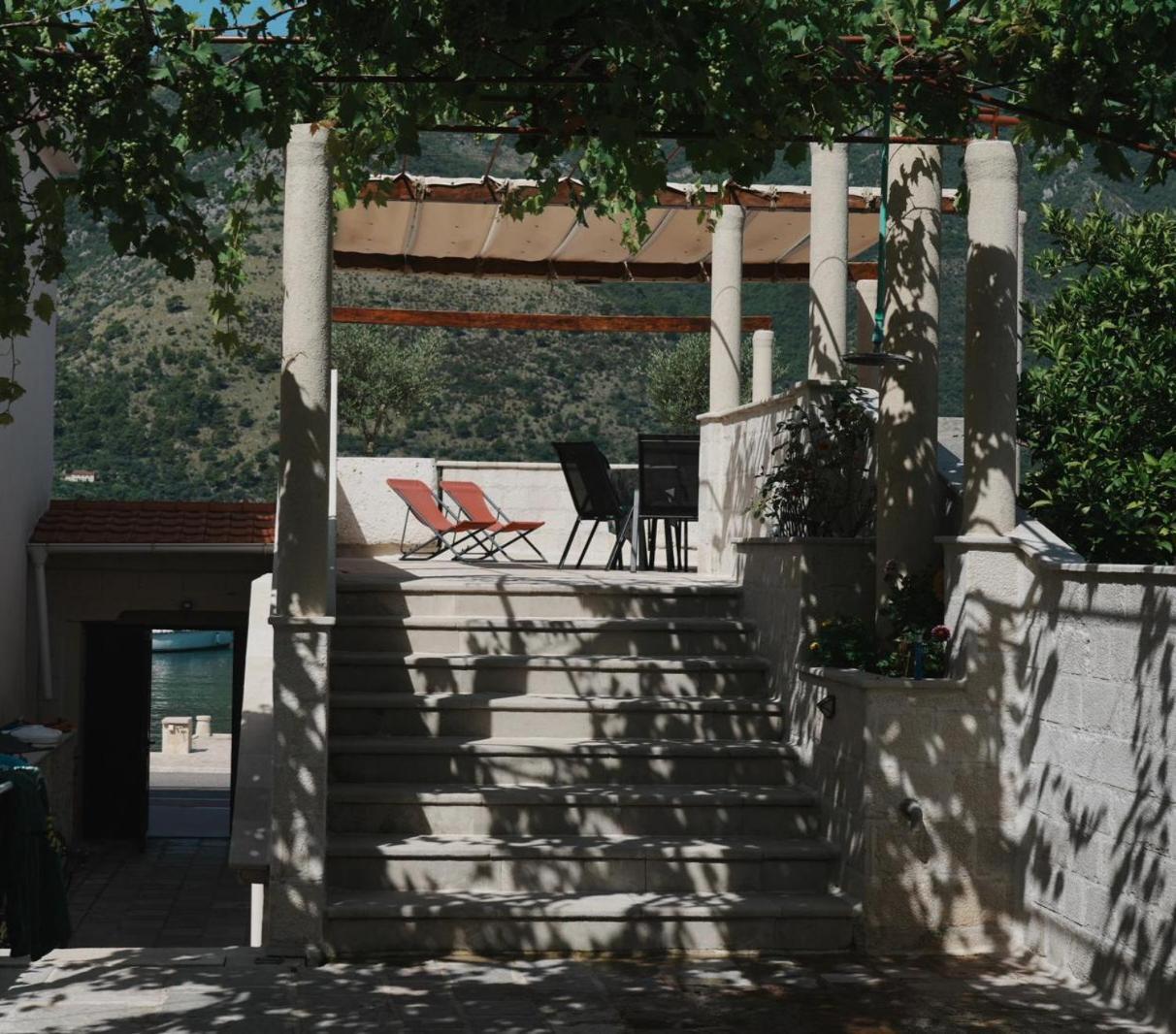 דירות קוטור Sea Front 171 מראה חיצוני תמונה